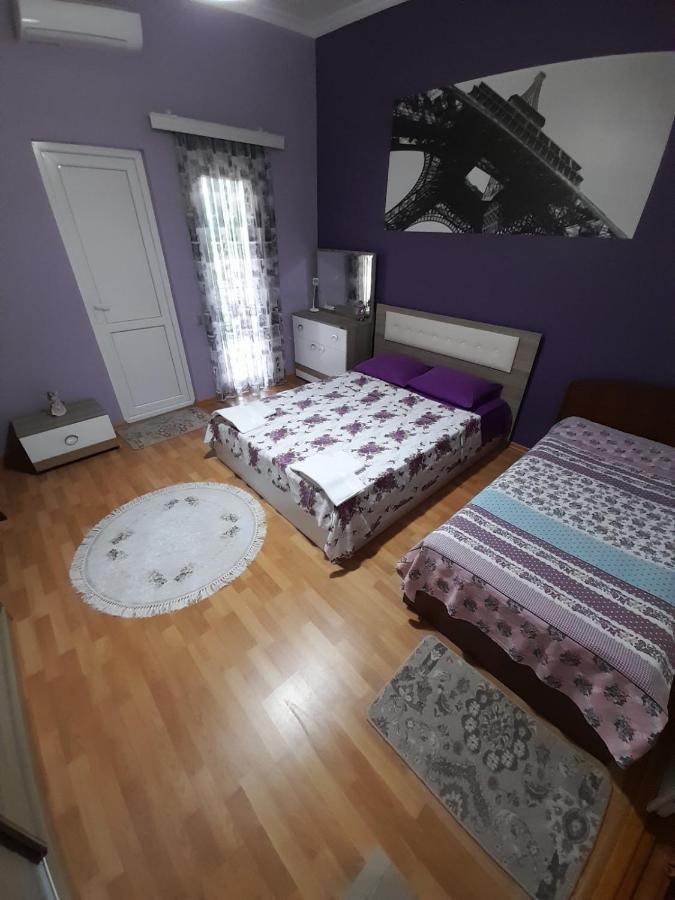Kemeni Garden Hotell Batumi Exteriör bild