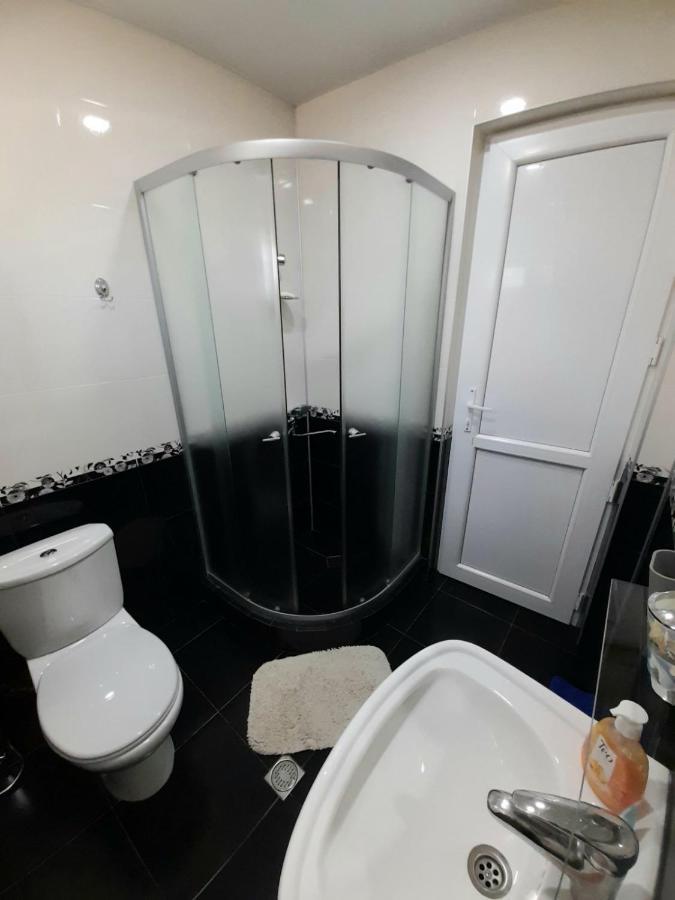 Kemeni Garden Hotell Batumi Exteriör bild