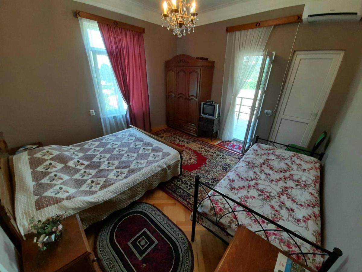 Kemeni Garden Hotell Batumi Exteriör bild