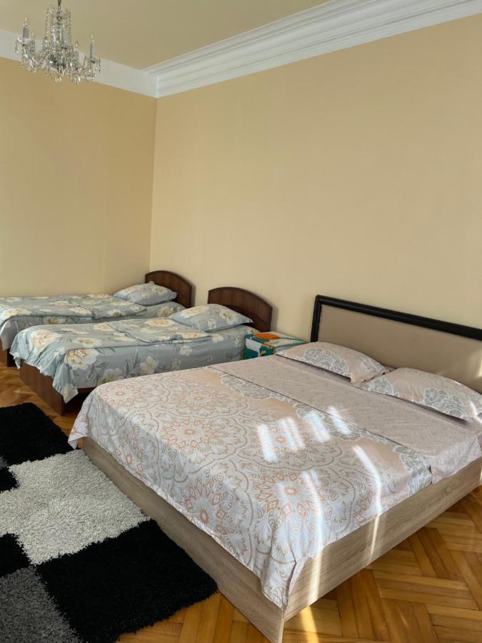 Kemeni Garden Hotell Batumi Exteriör bild