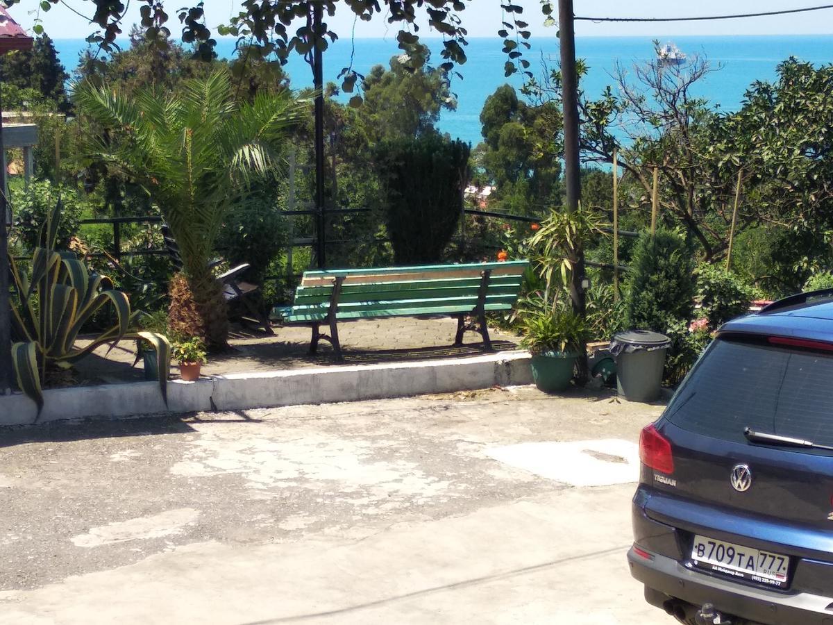 Kemeni Garden Hotell Batumi Exteriör bild